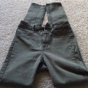 H&M size 4 skinny jeans